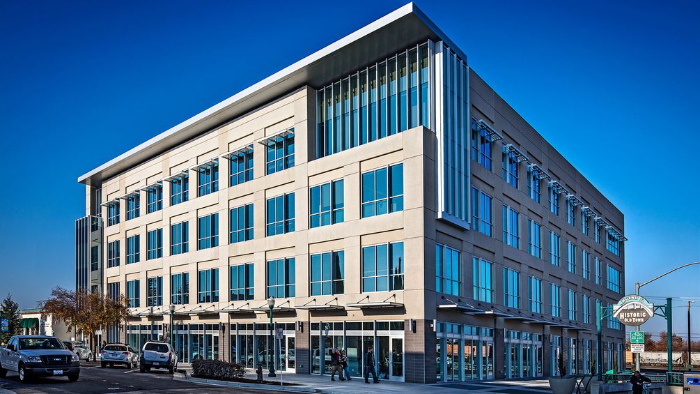 Odoo • Text and Image